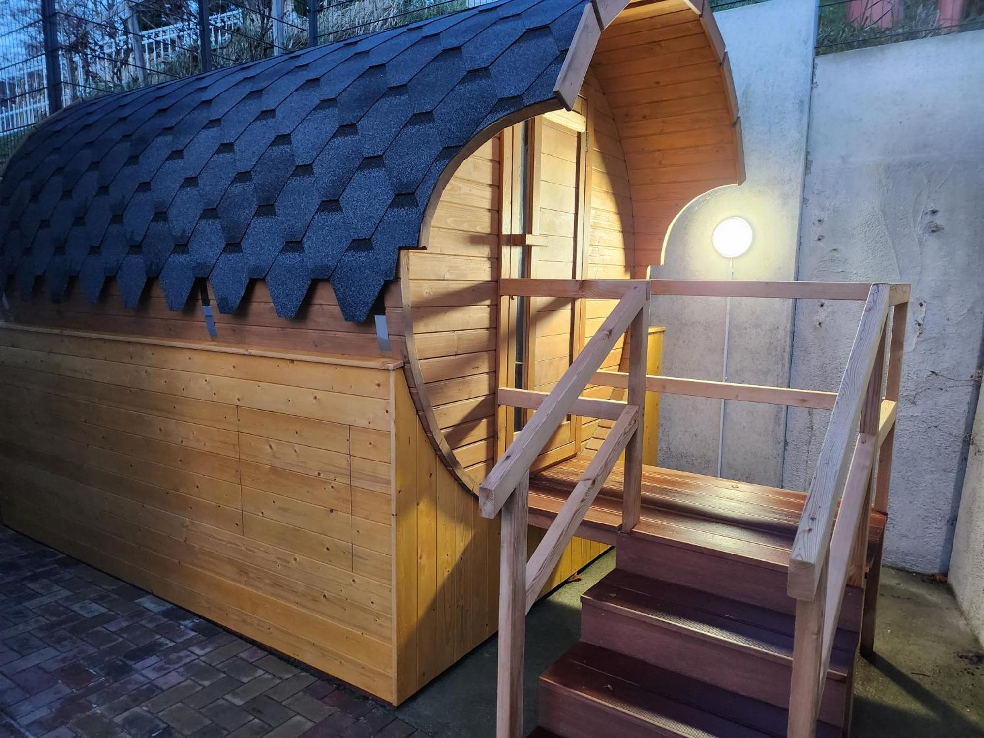 Haus Strandkoerv Mit Fass-Sauna Loddin Εξωτερικό φωτογραφία