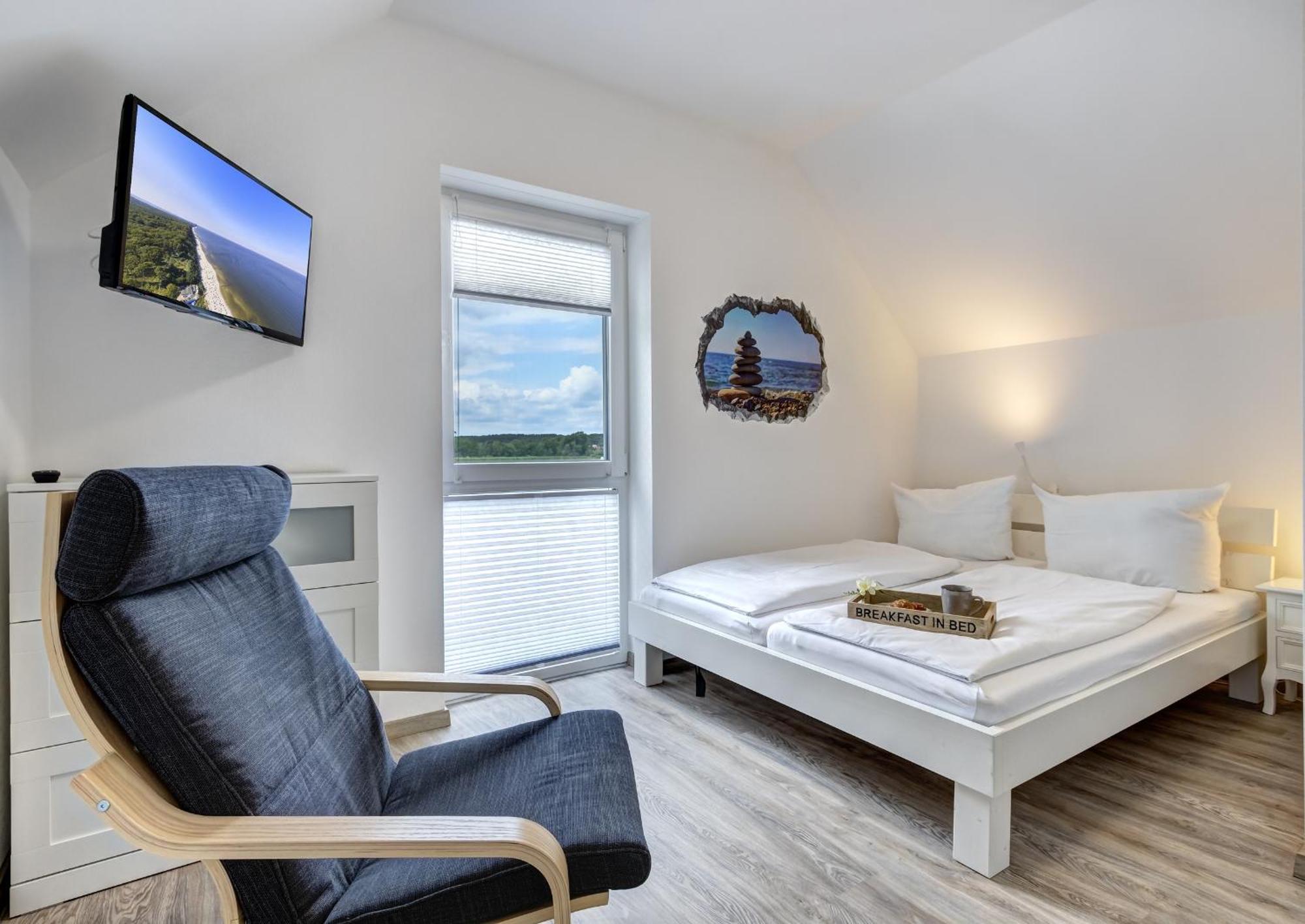Haus Strandkoerv Mit Fass-Sauna Loddin Εξωτερικό φωτογραφία
