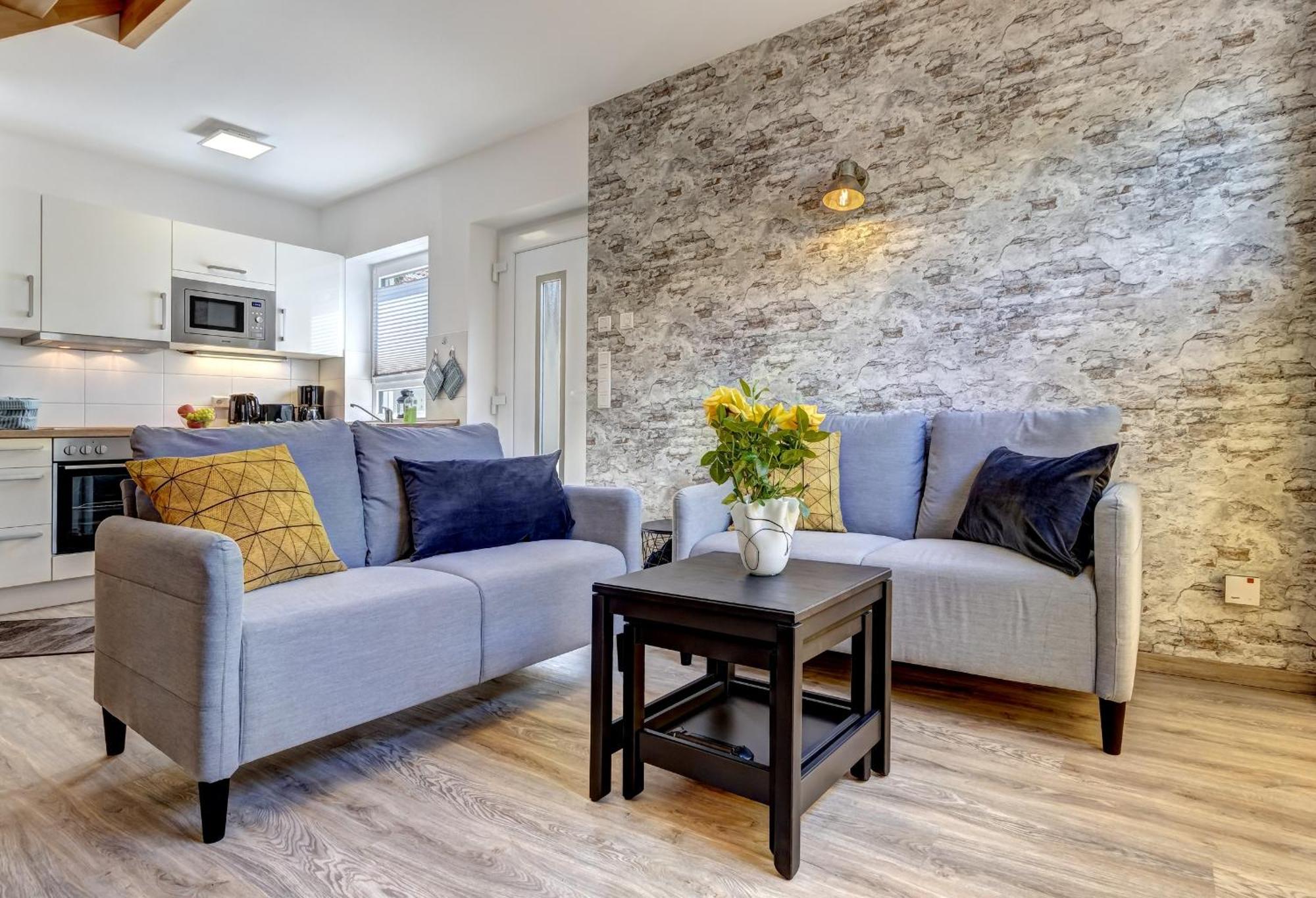 Haus Strandkoerv Mit Fass-Sauna Loddin Εξωτερικό φωτογραφία